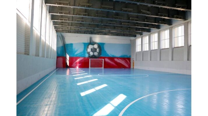 В Брянске отремонтировали спортзал футбольной школы «Партизан»