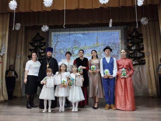 Школьники Жирятинского района приняли участие в творческом фестивале «Рождественская звезда»