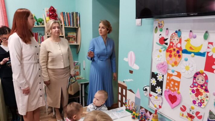 Детский омбудсмен оценила систему профилактики социального сиротства на Брянщине