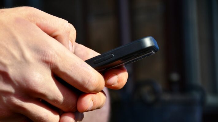 «Брянскэнерго» и «Брянскэлектро» призывают потребителей быть бдительными – в регионе участились случаи телефонного мошенничества!