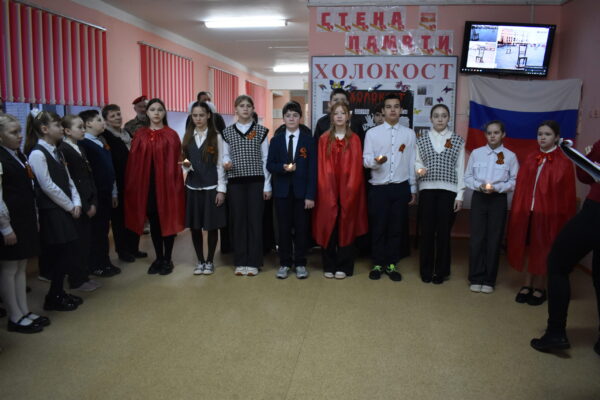 В Жирятинской школе прошло торжественное мероприятие к открытию Года Защитника Отечества