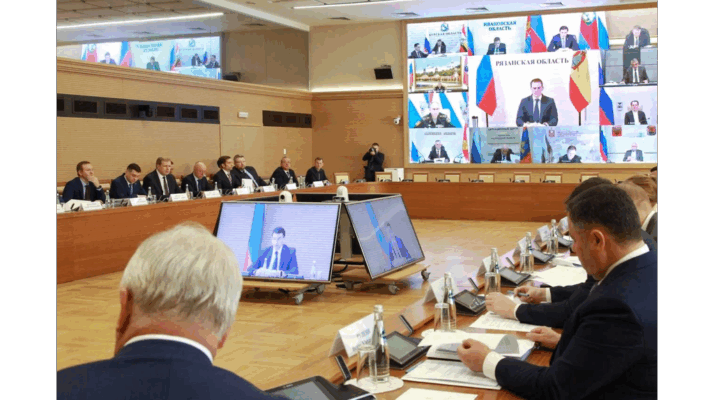 Брянский губернатор доложил полпреду президента в ЦФО о поддержке участников СВО