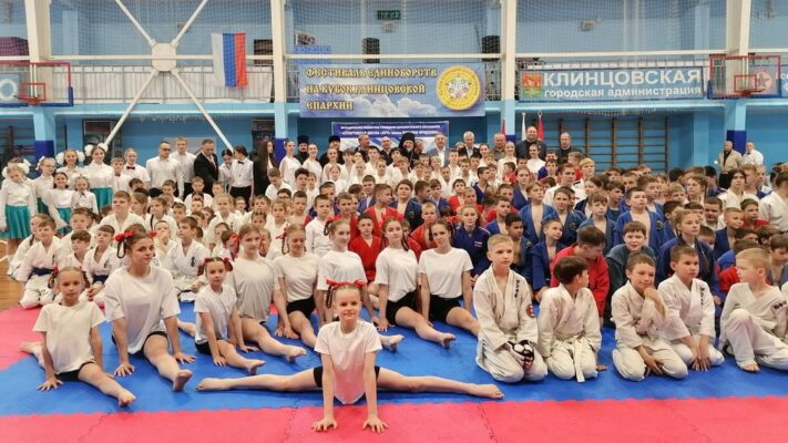 Около 250 юных спортсменов объединил Кубок единоборств в Клинцах