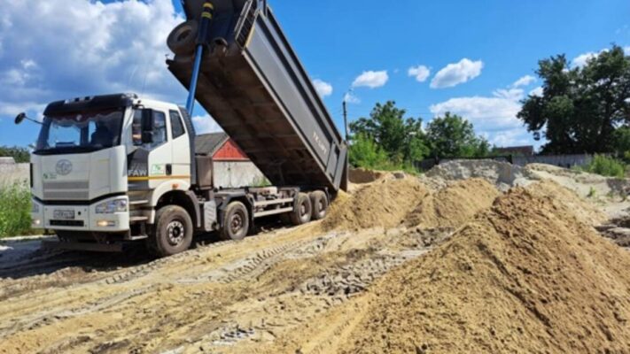 Комаричский район Брянской области занимается заготовкой песка для борьбы с гололедом зимой