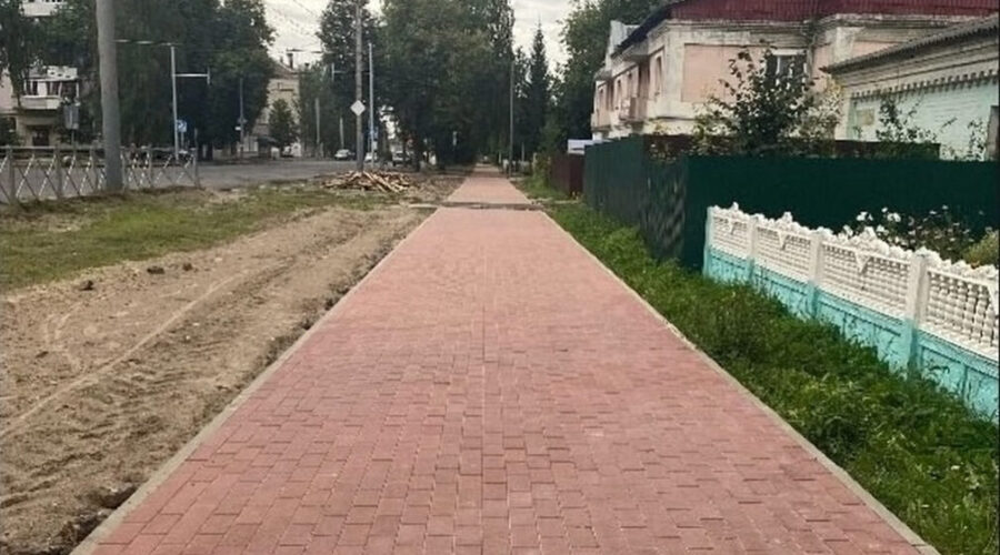 В Брянске продолжается капремонт автодороги по улице 22 Съезда КПСС