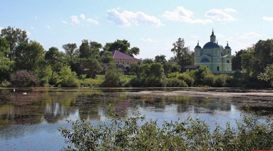 В Погарском районе строят и ремонтируют дороги и мосты
