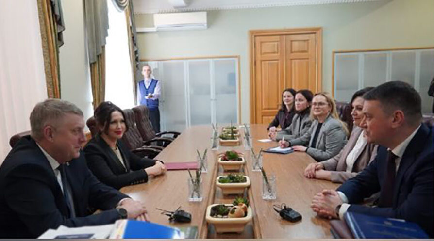 В Брянск прибыл глава Социального фонда России Сергей Чирков