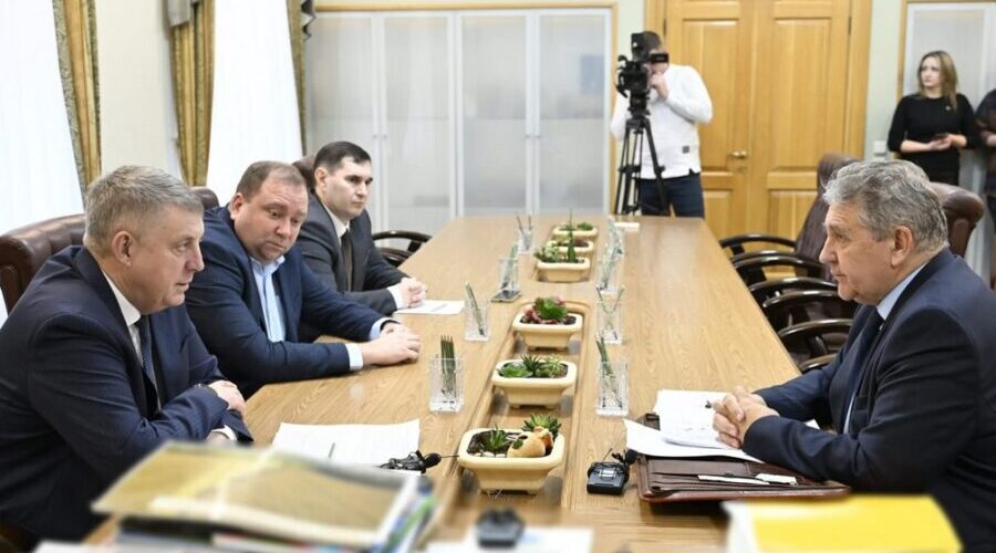 На Брянщине за последние 10 лет заменили более 630 километров сетей теплоснабжения