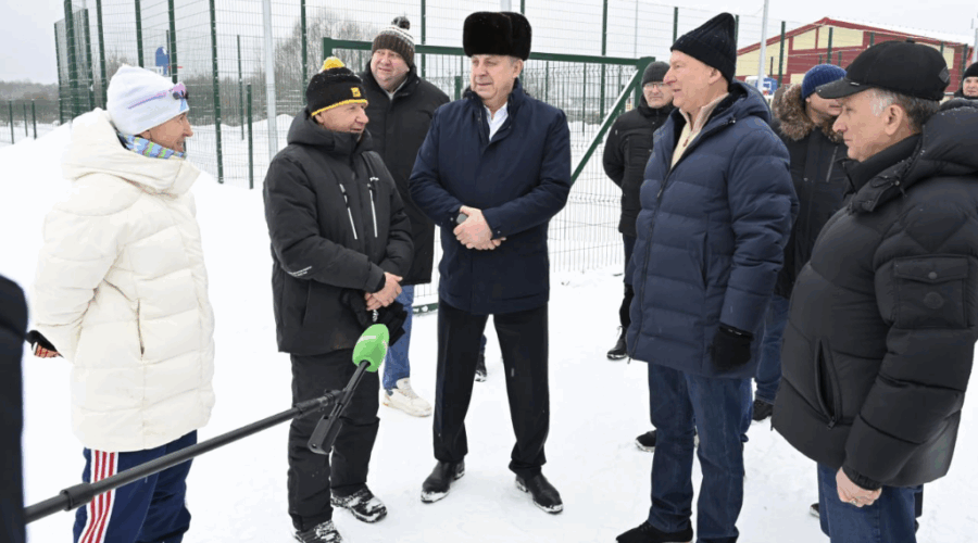 Николай Патрушев встретился с первым тренером брянского лыжника Большунова