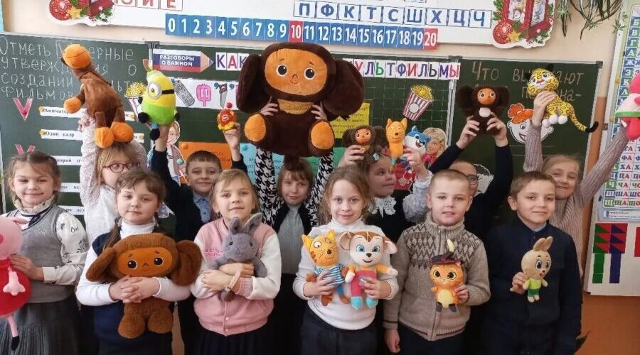 Жирятинским школьникам рассказали «Как создают мультфильмы?»