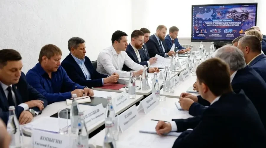 Глава Минпромторга РФ Алиханов оценил перспективы брянской промышленности