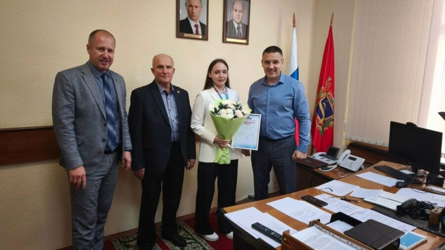 Брянскую спортсменку Альянову поздравили с призовым местом на первенстве мира
