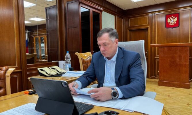 Вице-премьер Марат Хуснуллин поблагодарил Брянщину за помощь в восстановлении Брянки