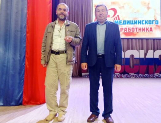 Брянскому врачу травматологу подарили двухкомнатную квартиру