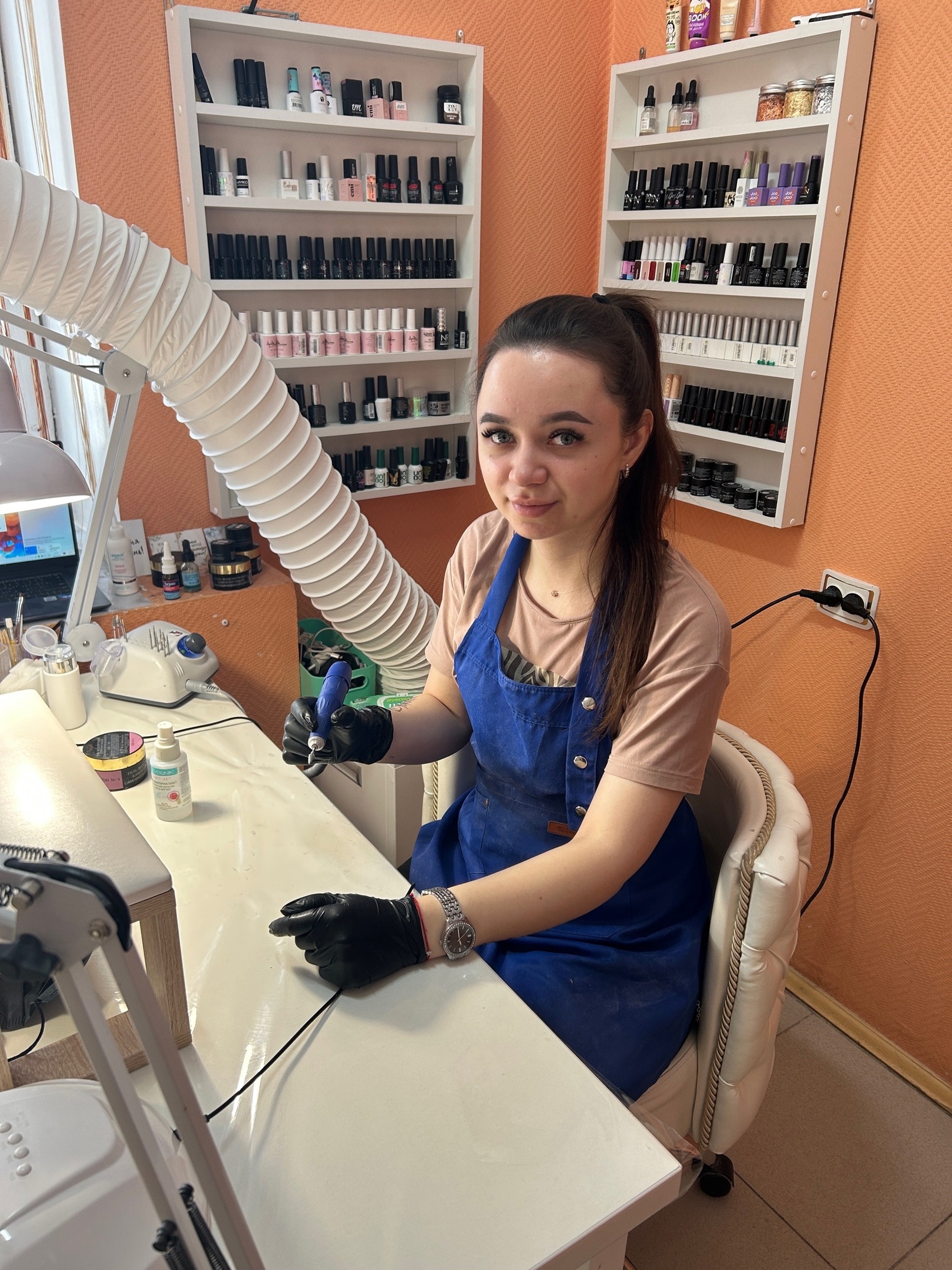 Социальный контракт помог жительнице с. Жирятино Алине Петуховой открыть свое дело