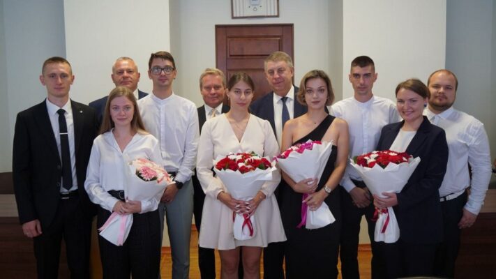 Брянский губернатор встретился с коллективом фармацевтического предприятия