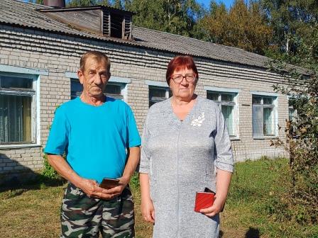 Супруги Асташины из с. Княвичи всегда вместе приходят на выборы