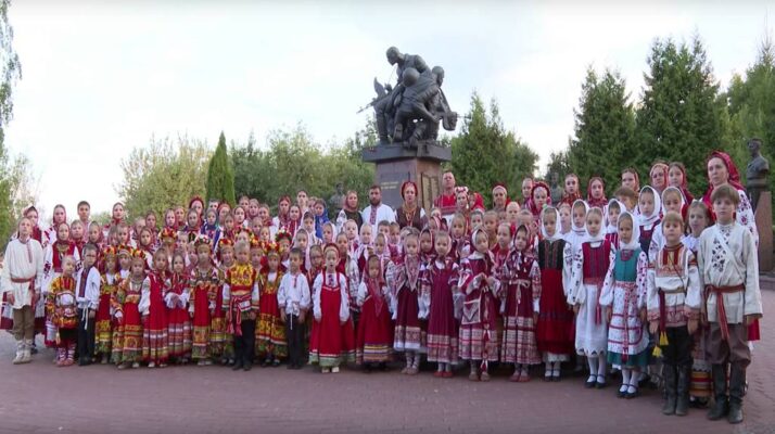 Брянский Дворец Гагарина — участник флешмоба в поддержку жителей приграничья и бойцов СВО