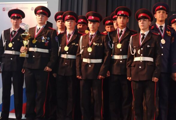 Стародубские кадеты стали победителями этапа Всероссийской спартакиады допризывной казачьей молодёжи