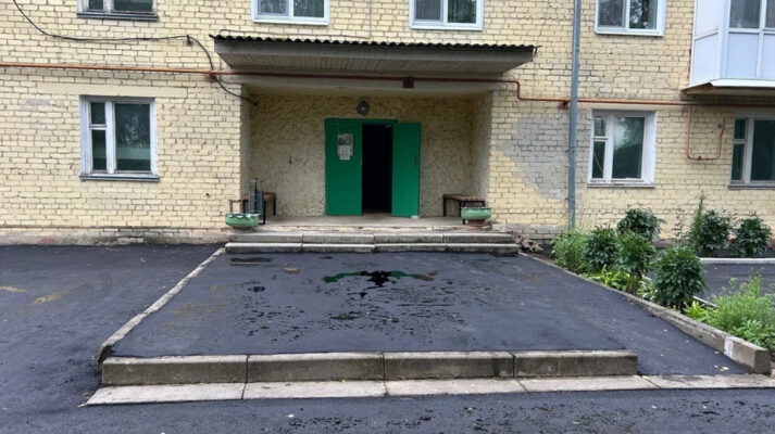В брянской Дубровке завершено благоустройство дворовых территорий