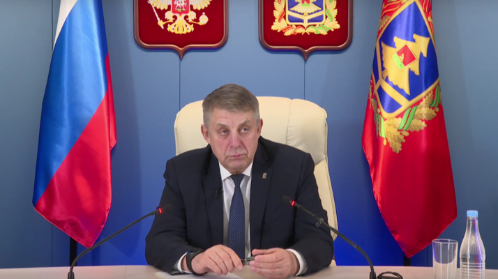 Брянский губернатор Александр Богомаз: «Задача на сегодня – достроить ледовые дворцы и бассейны»