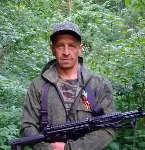 Вчера в Жирятинском районе простились с участником СВО, ефрейтором Сергеем Петровичем Белеванцевым