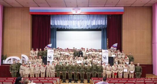 Для брянских школьников провели военно-патриотический слет «Наследники Пересвета»
