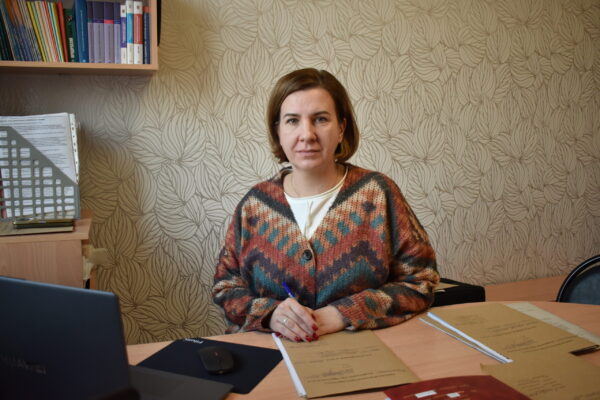 Нотариус Жирятинского нотариального округа Наталья Дроникова рассказывает о льготах воинам СВО при совершении нотариальных действий