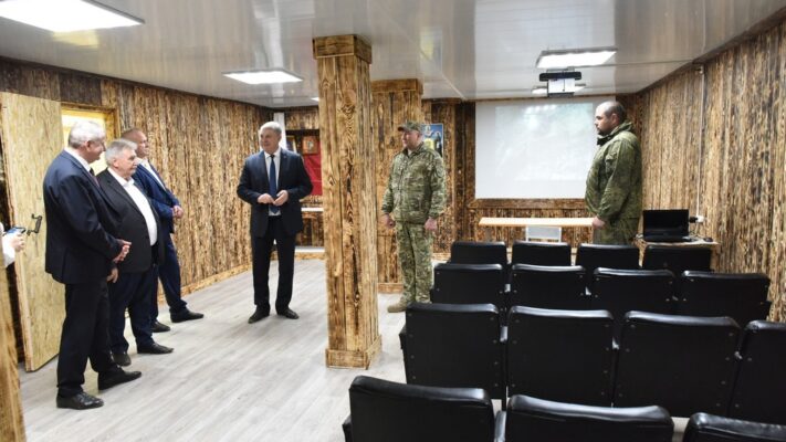 Губернатор Александр Богомаз в приграничье посетил расположение брянских защитников