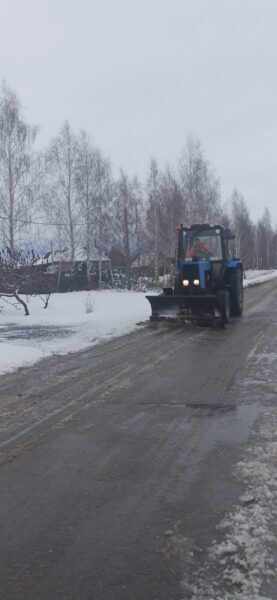 В Жирятинском районе устраняют последствия апрельского снегопада