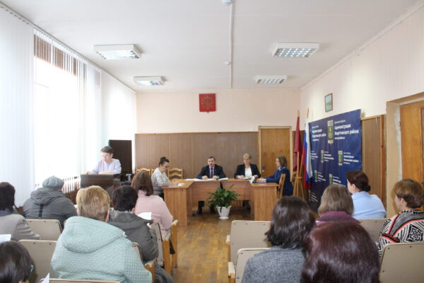 В муниципалитете прошло 8-ое заседание Жирятинского районного Совета народных депутатов VII созыва