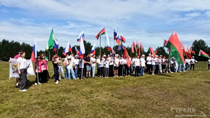 Брянцы приняли участие в закрытии лагеря «Дружба-2025» в Гомельской области