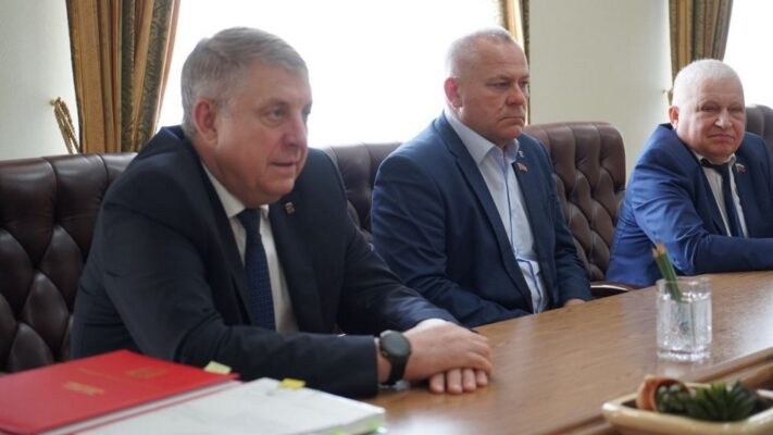 Брянский губернатор встретился с заместителем секретаря Общественной палаты РФ