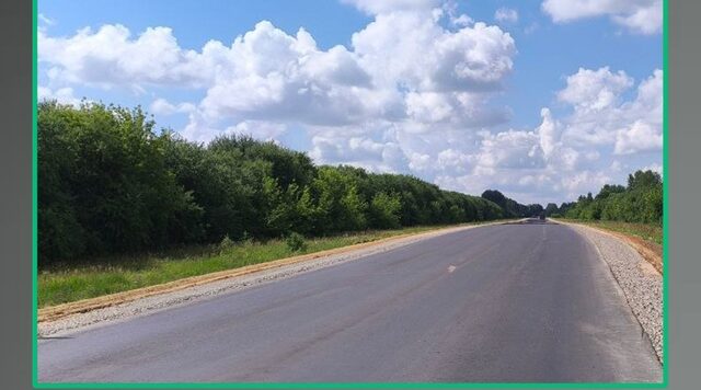 На Брянщине по нацпроекту ремонтируют участок автодороги Стародуб-Новые Ивайтёнки
