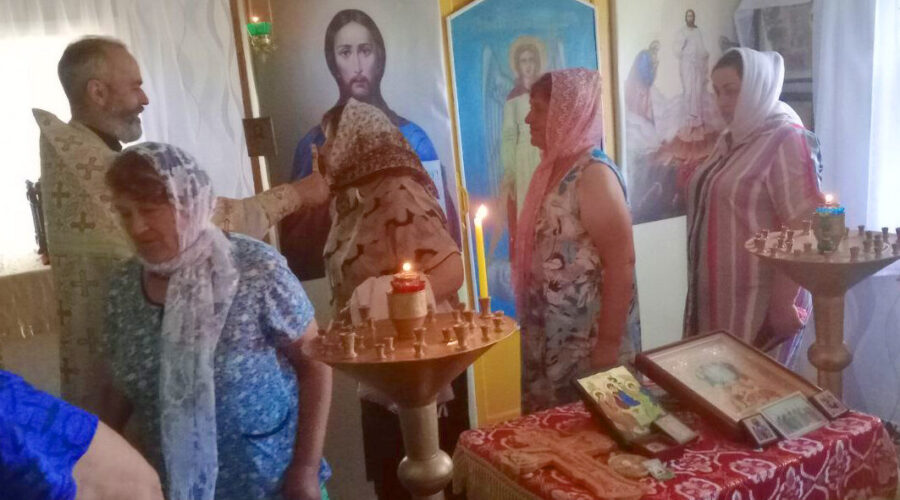 Божественная литургия в честь великого пророка Илии прошла в селе Савлуково Жирятинского района