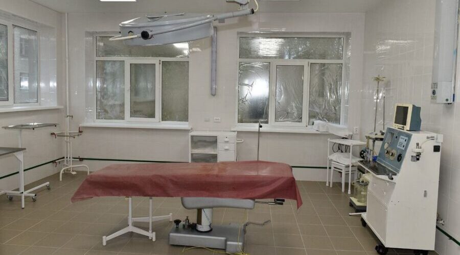 Суражская ЦРБ получила 7 машин «Скорой помощи»