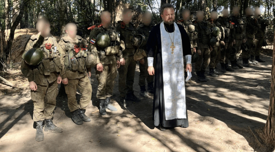 Брянский священник доставил в приграничную зону СВО генераторы