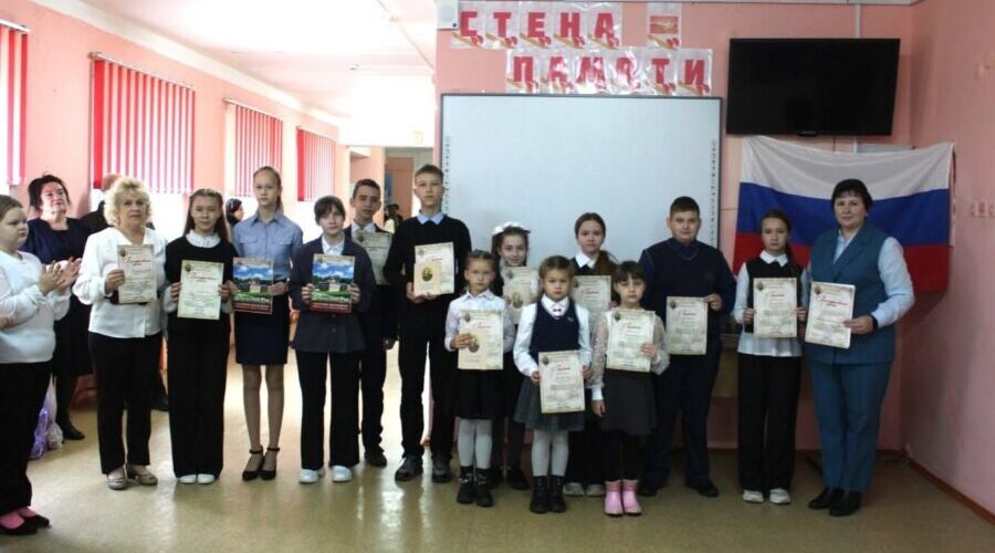 Жирятинские чтецы награждены дипломами победителей в музее-усадьбе А.К. Толстого