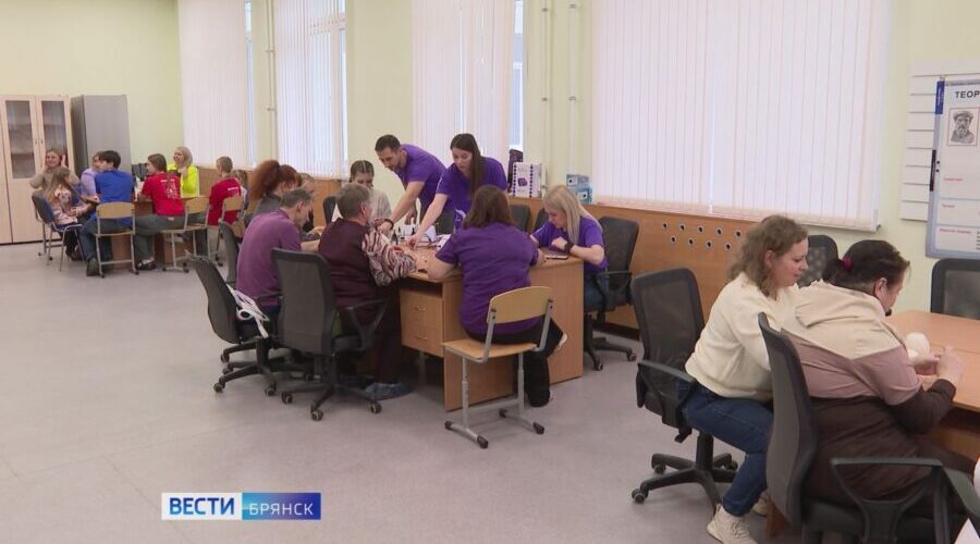 В Брянске состоялся региональный форум семейного сообщества «Родные-Любимые»