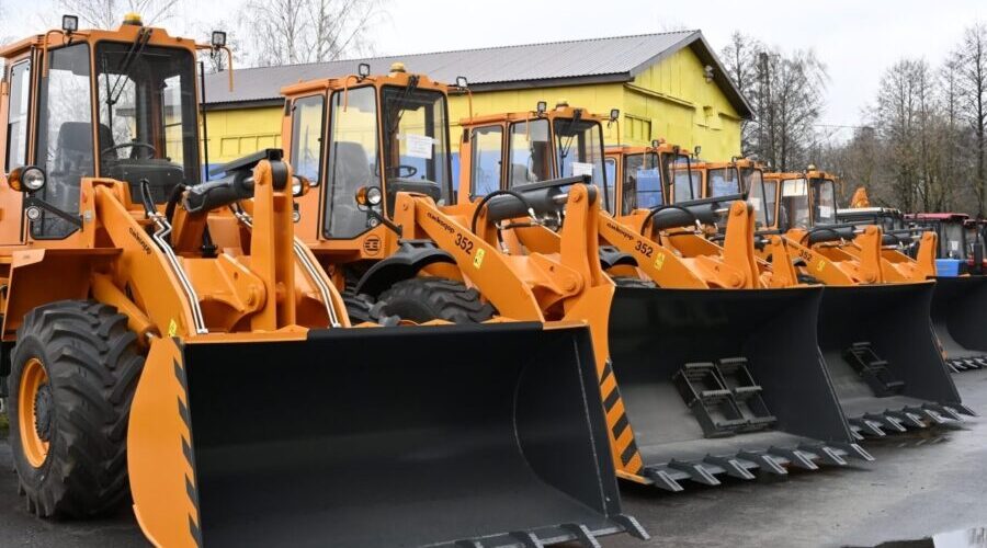 Руководители Брянщины и Гомеля посетили российско-белорусское предприятие