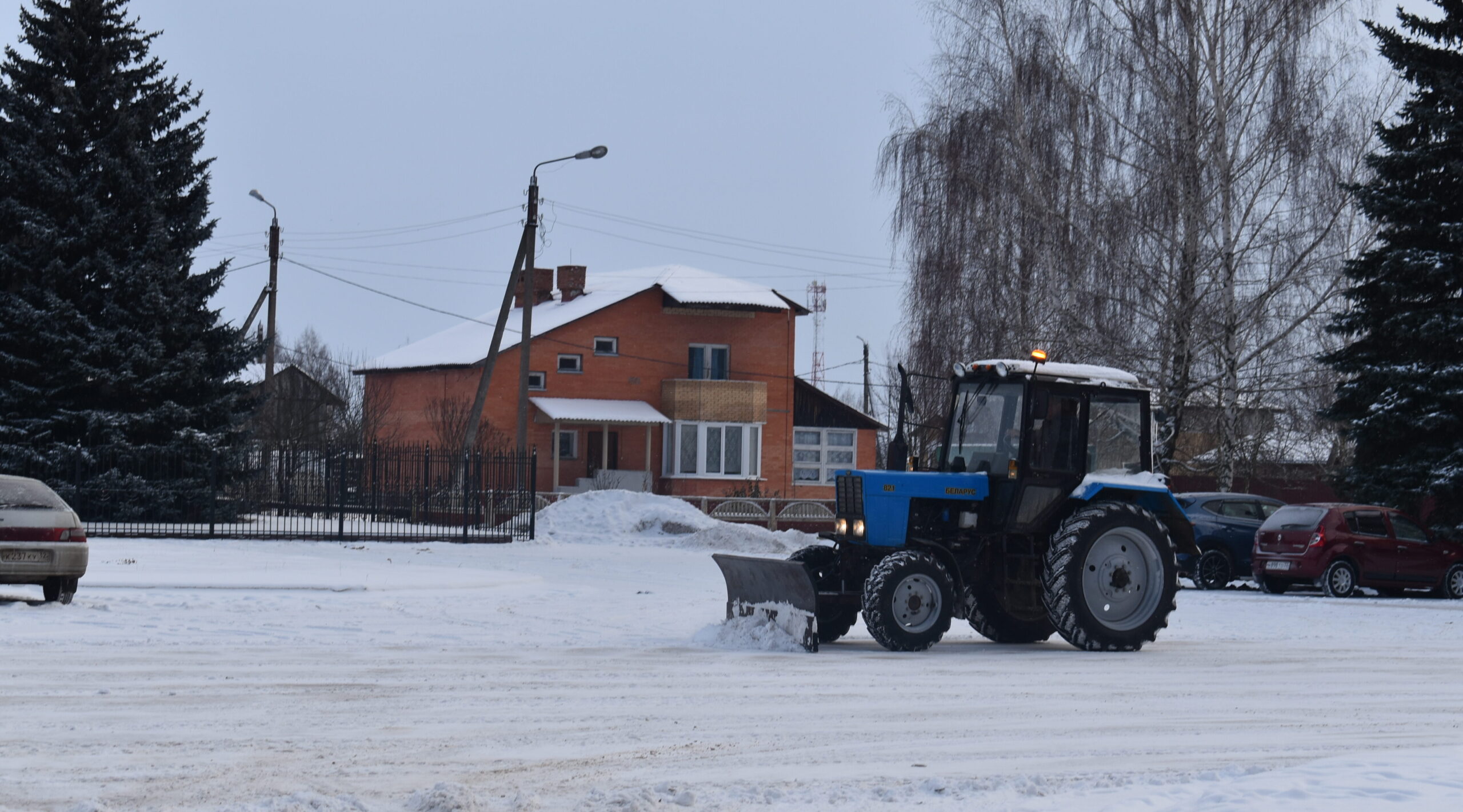 Снегопад не застал врасплох дорожников Жирятинского района