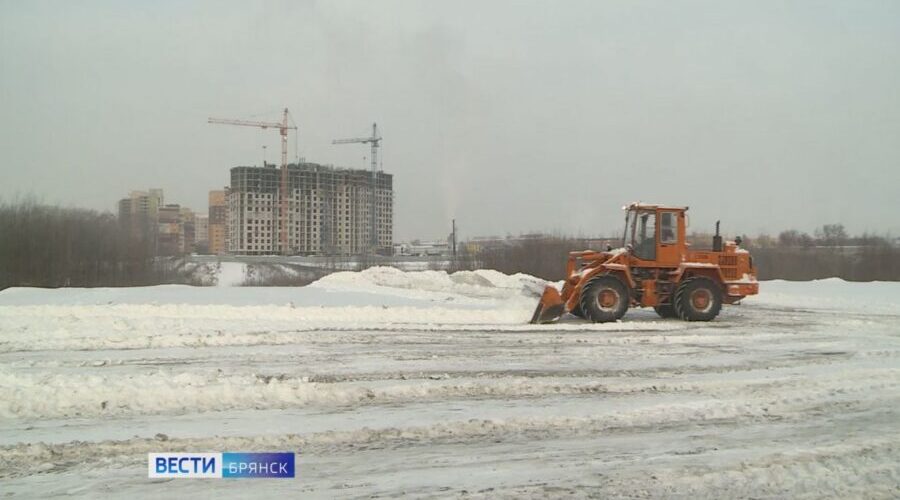 В Брянске на месте строительства сада на 340 мест ведутся подготовительные работы