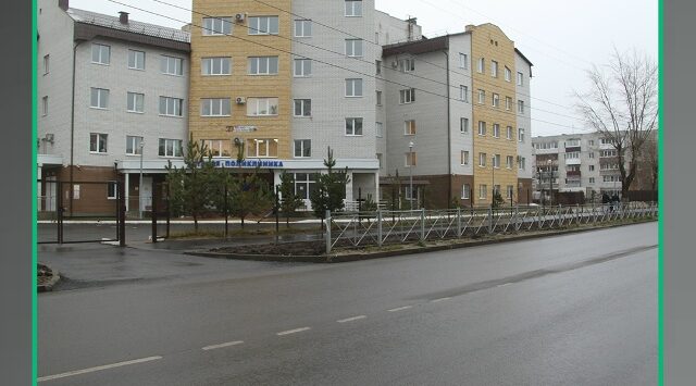 В Брянске в 2025 году отремонтировали несколько дорог к медицинским учреждениям