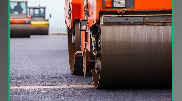 На Брянщине продолжится ремонт участка дороги Рогнедино–Осовик