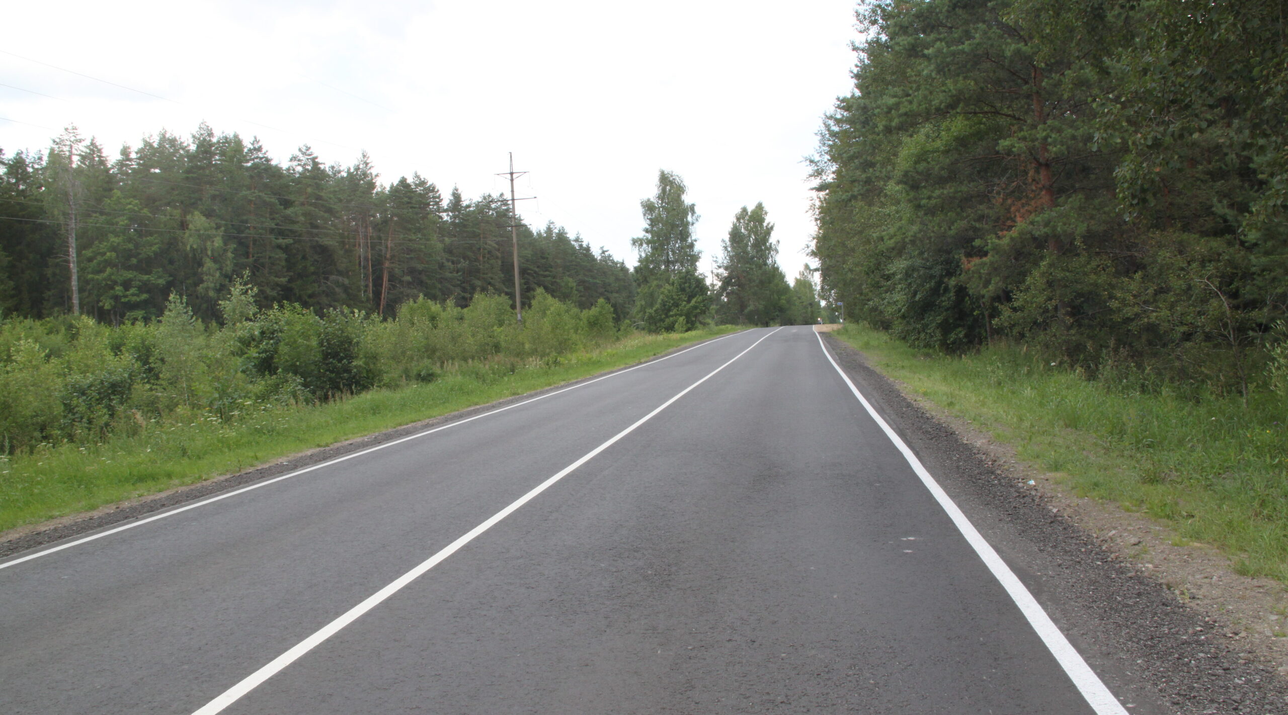 На Брянщине отремонтируют более 480 км автодорог