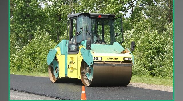 На Брянщине по нацпроекту отремонтируют участки нескольких важных автодорог
