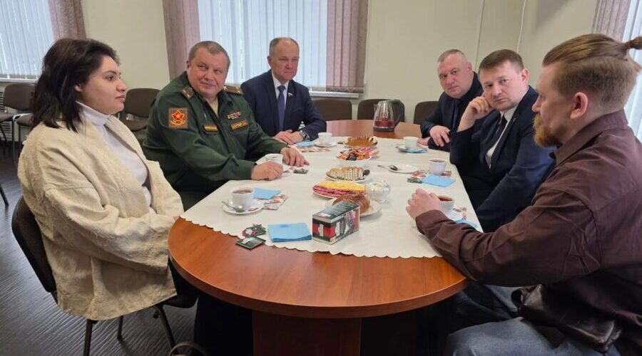 Николай Щеглов с рабочей поездкой посетил Выгоничский район