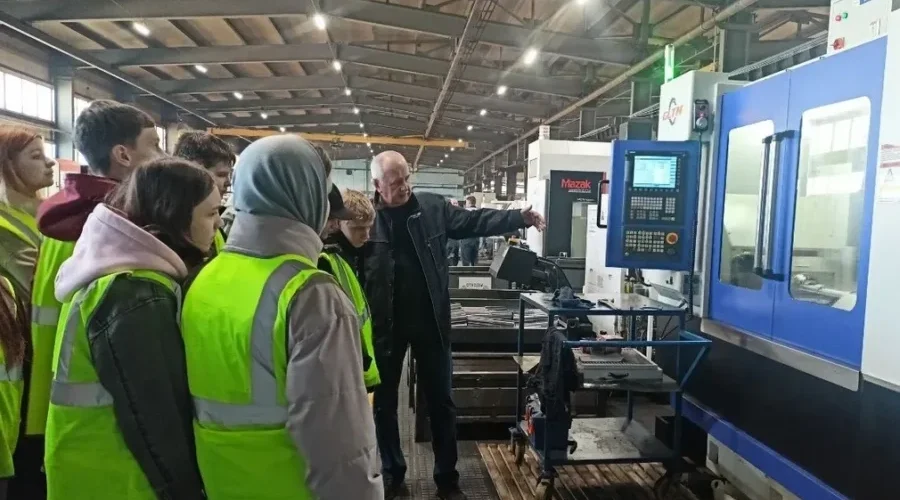 Брянских школьников познакомили с востребованными профессиями