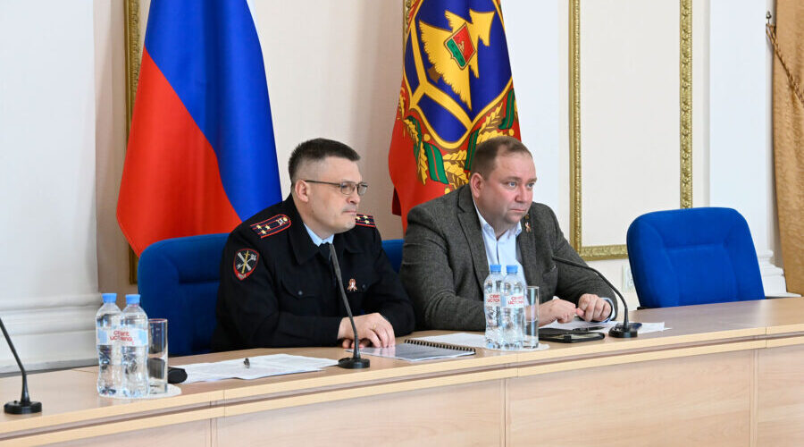 В Брянске прошло заседание комиссии по обеспечению безопасности дорожного движения
