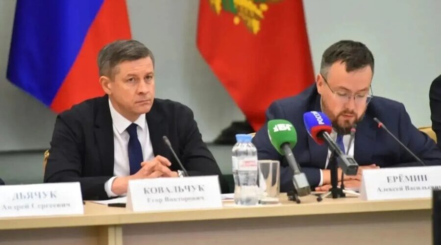 Врио губернатора Брянской области Егор Ковальчук официально приступил к работе